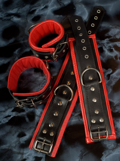 Fu&szlig;-/Hand-Fessel-Set Deluxe