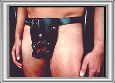 Keuschheitsslip / male chastity string