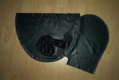 Dominus Hose mit Maske Fellatio